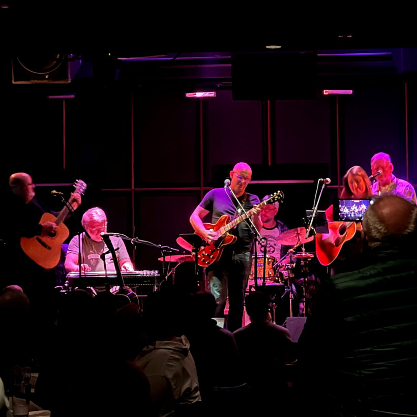 THE STRAY HORSES TRIBUTE TO CREEDENCE CLEARWATER REVIVAL